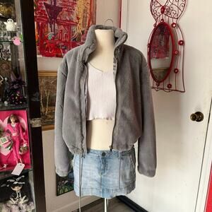 coffee shop new york gray fur zip up jacket